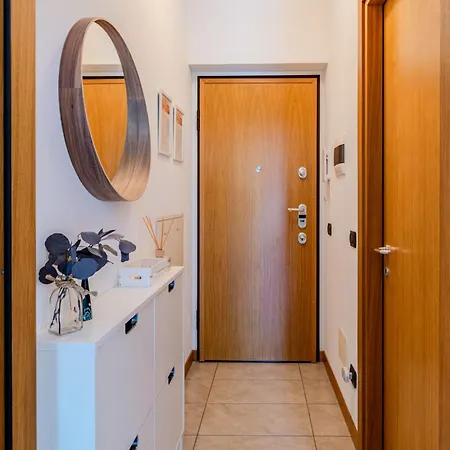 San Vincenzo By Interhome Apartament Gera Lario