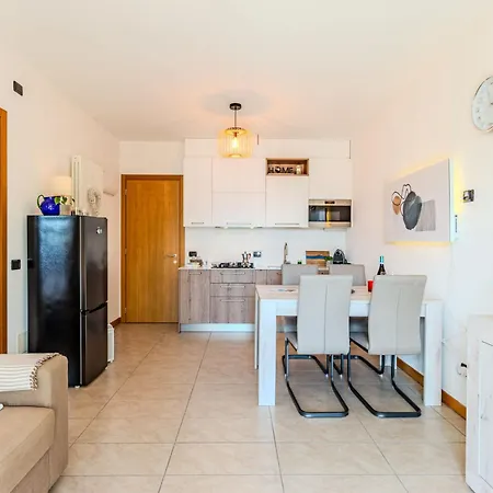 Apartament San Vincenzo By Interhome